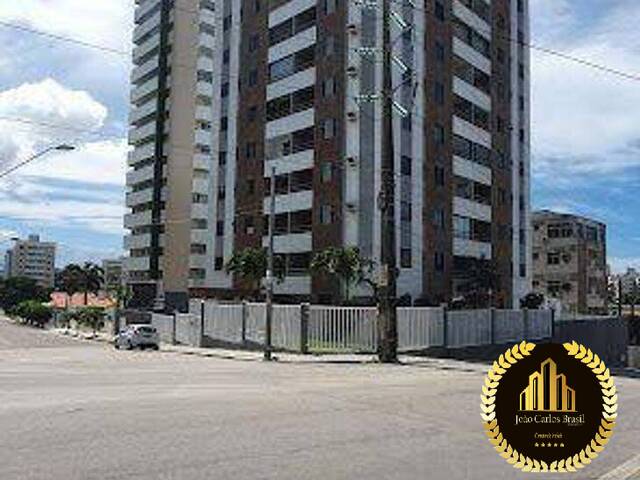 Apartamento para Venda em Fortaleza - 4